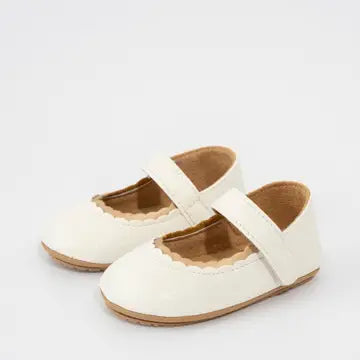 Infant Girl Scalloped Toe Mary Jane Shoe