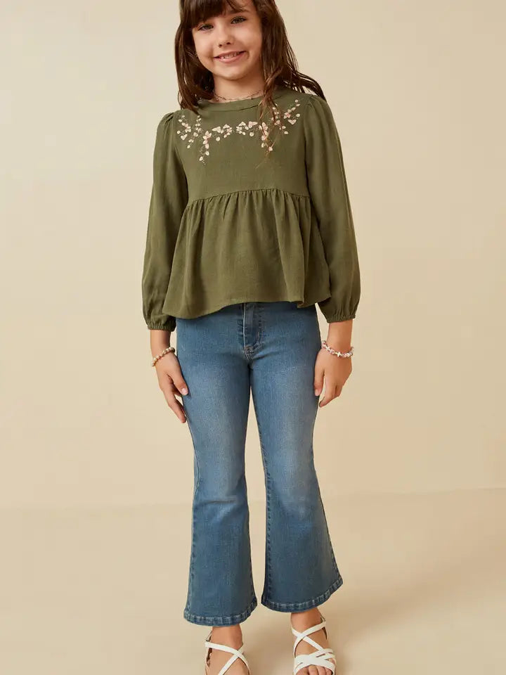 Youth Girls Embroidered Textured Peplum Top
