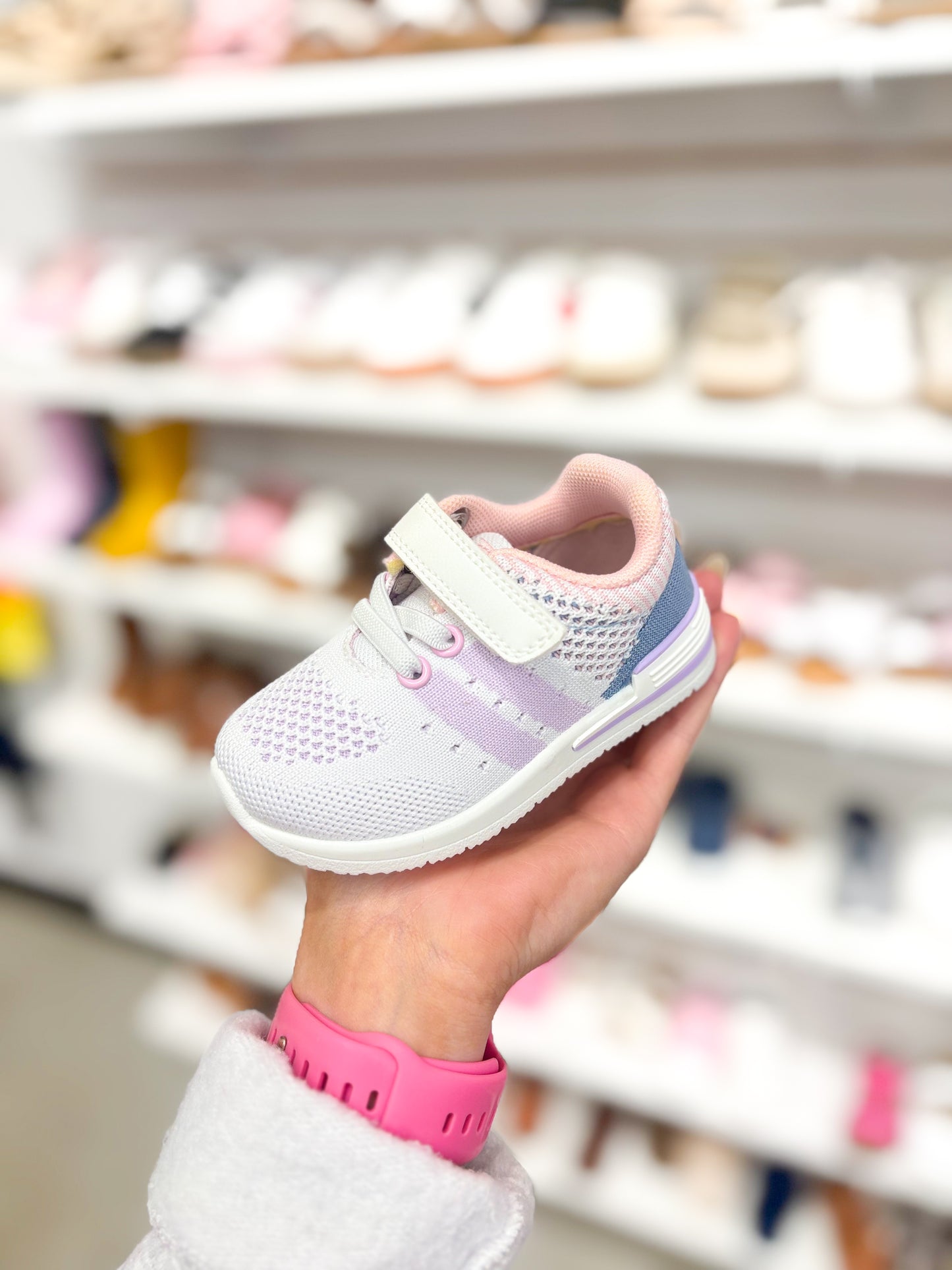 Toddler Girls Wynn Hook & Loop Sneaker