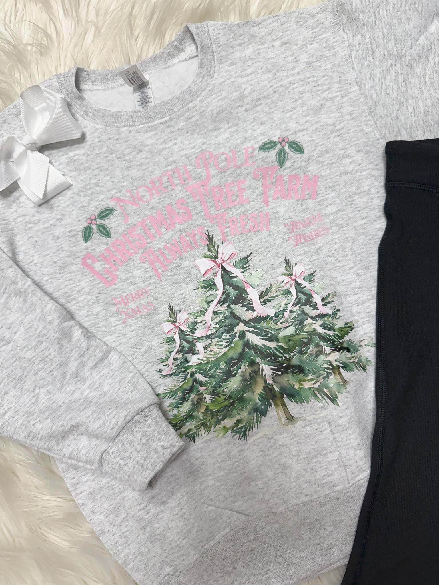 Girls Vintage Christmas Tree Graphic Sweatshirt