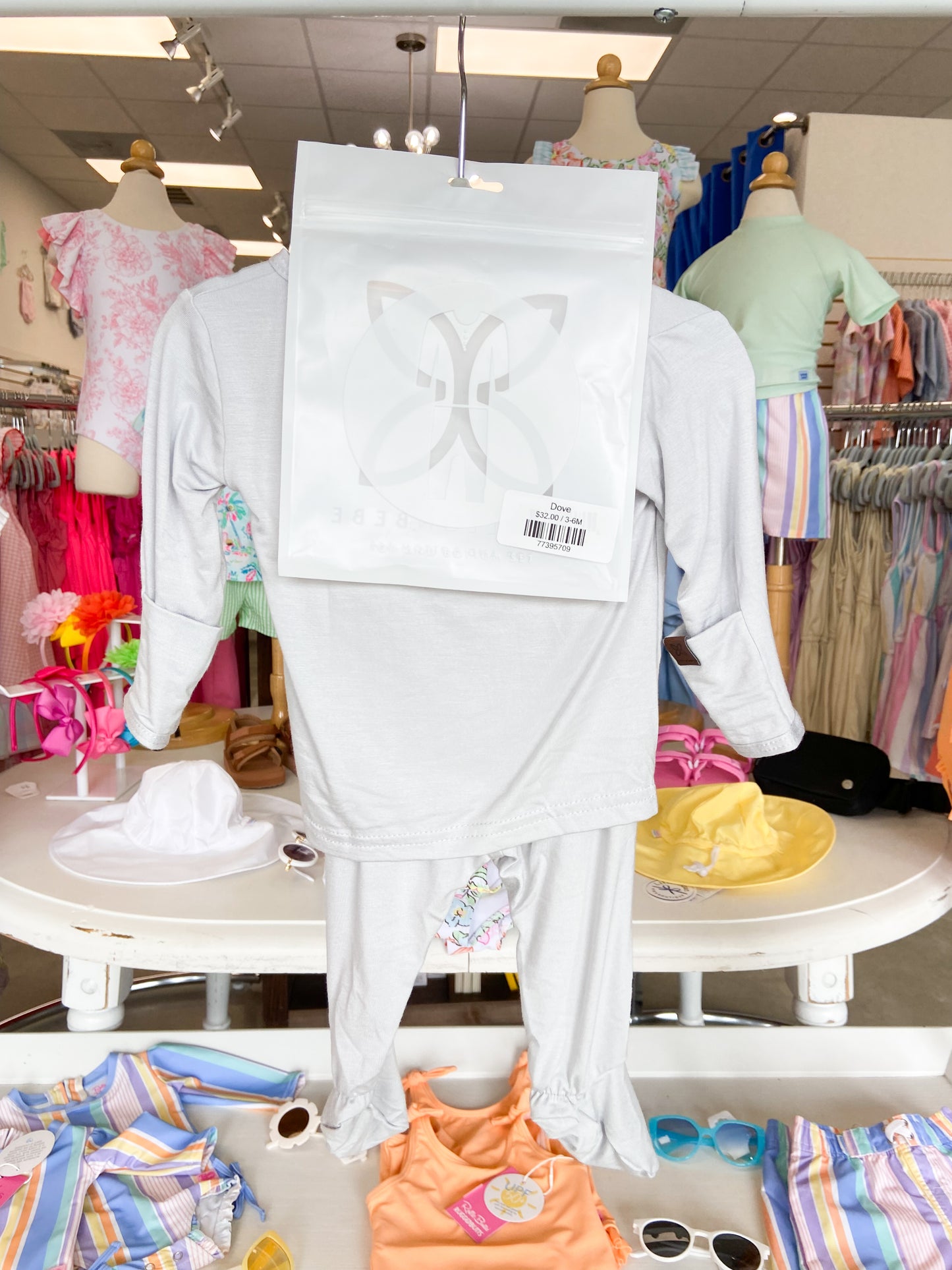 Papillon Bebe Baby Knit Top and Bottom Set