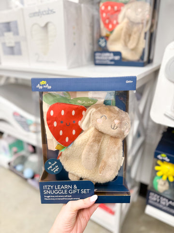 Itzy Ritzy Itzy Learn & Snuggle Gift Set