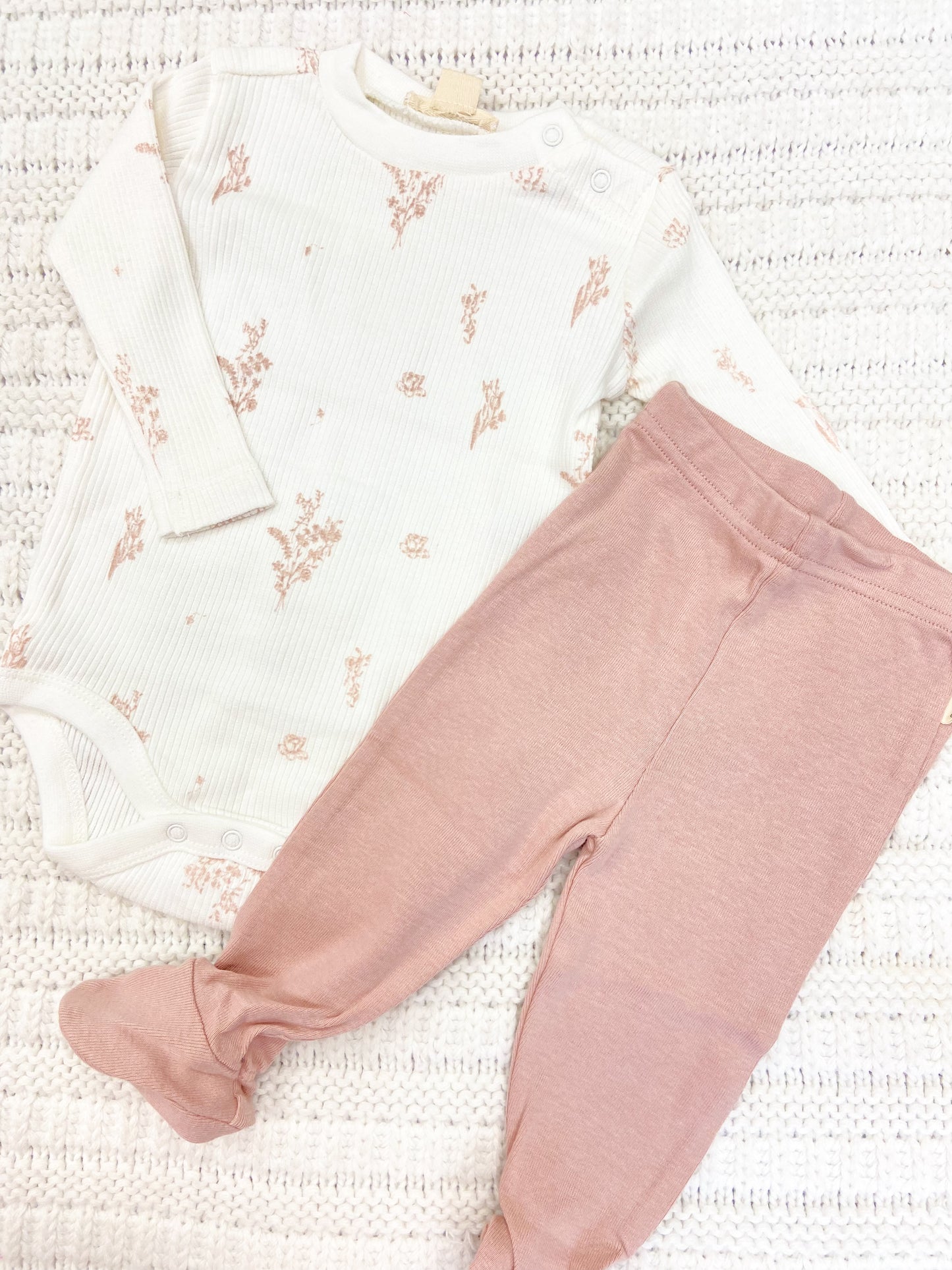 Infant Girls Wildflower 3 Piece Bodysuit & Pant Set
