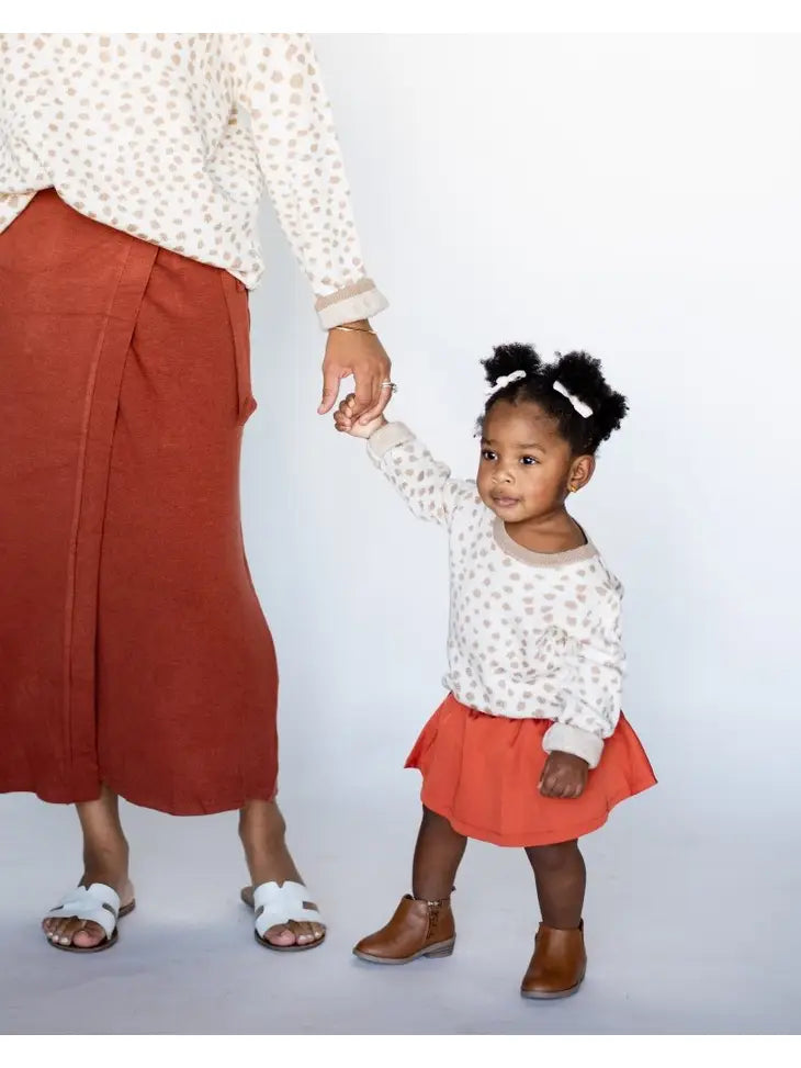 Teddy Cozy Sweater - White & Taupe Dots