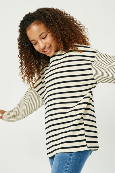 Contrast Stripe Sleeve Textured Knit Top