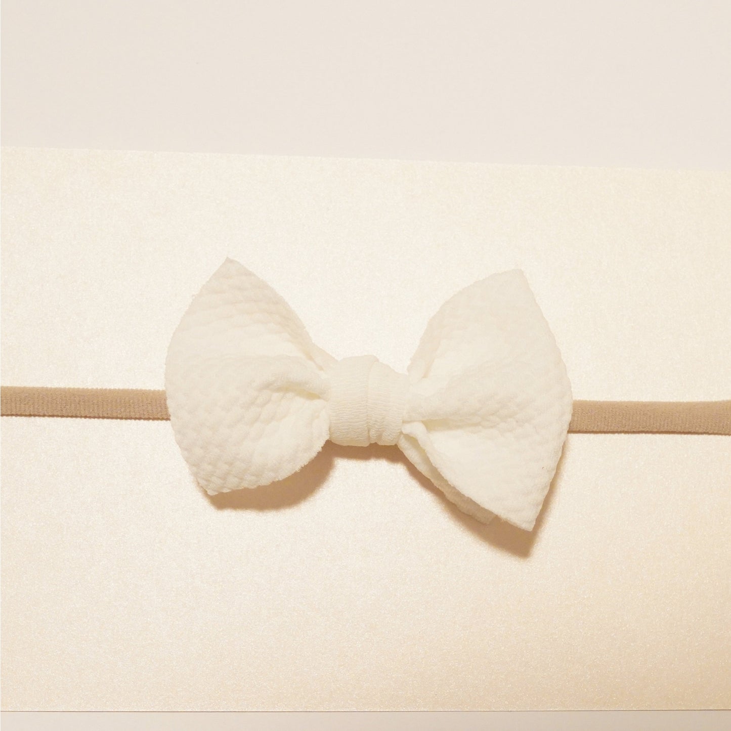 Mini Bow on Nylon